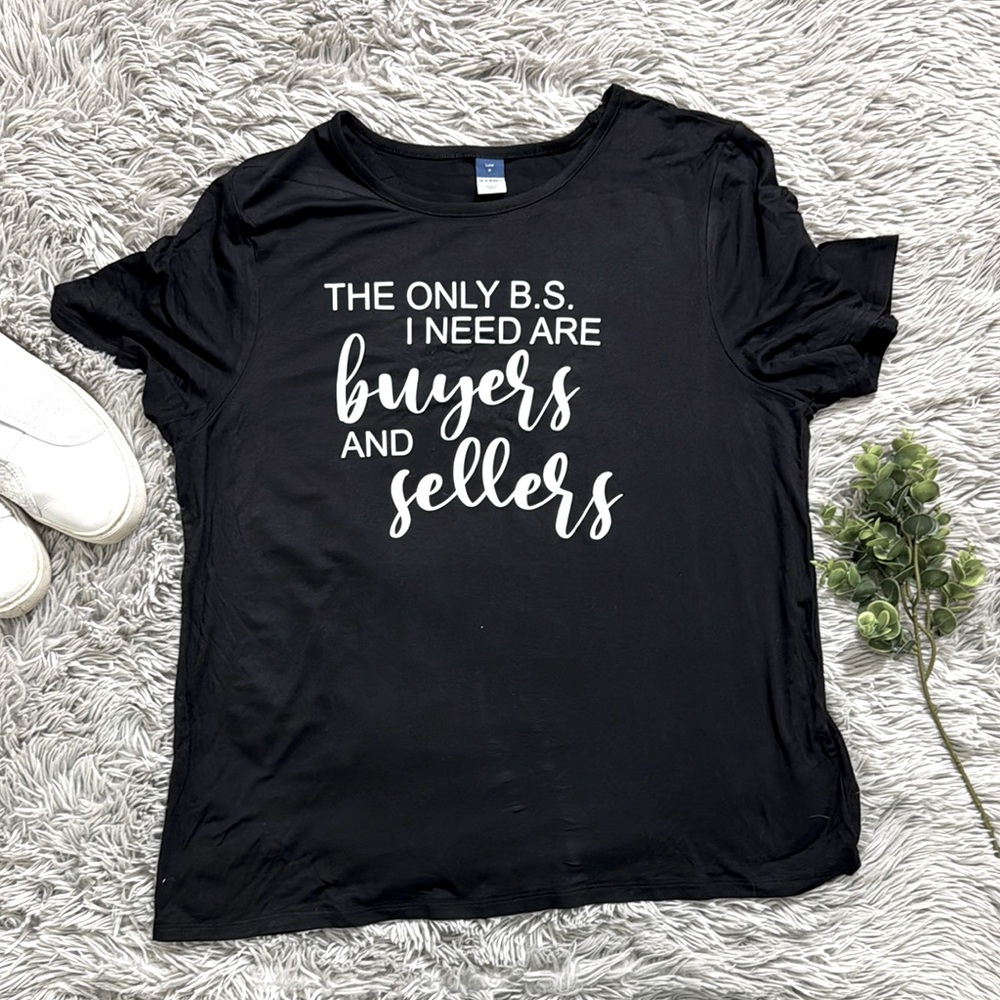 Gap Black Real Estate Realtor Humor Graphic Tee size M